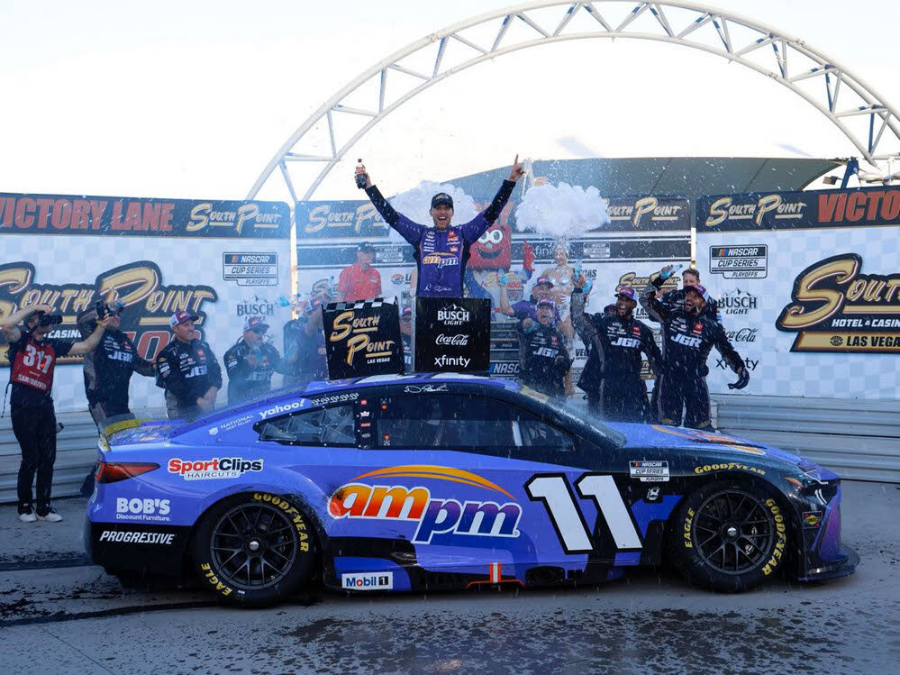 2025 Denny Hamlin #11 ampm - Las Vegas Win / Raced 1/64 Diecast