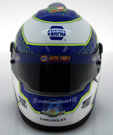 #9 Chase Elliott - Hooters NASCAR Mini Helmet