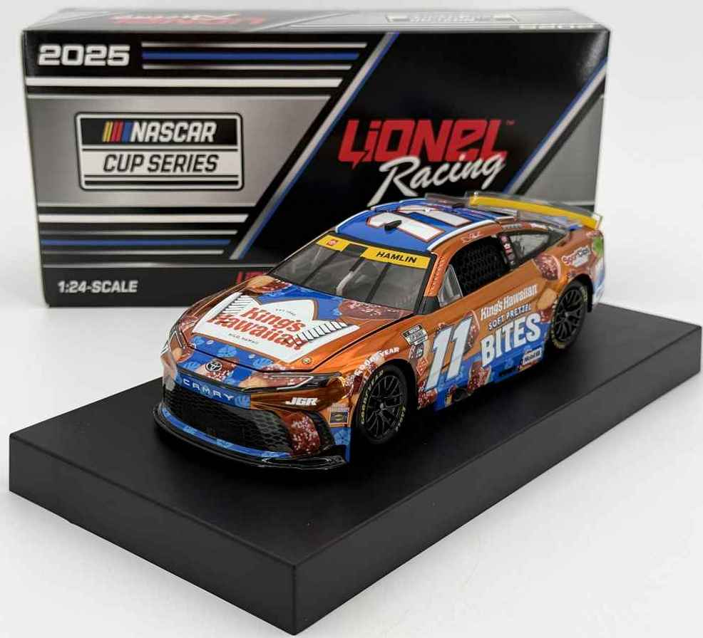 2025 Denny Hamlin #11 King's Hawaiian Soft Pretzel Bites / Color Chrome 1/24 Diecast