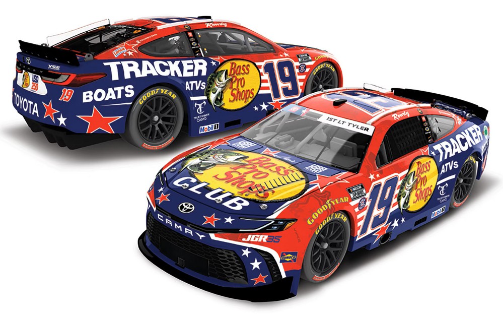 2026 Chase Briscoe #19 Bass Pro Shops / Tracker Salutes 1/64 Diecast