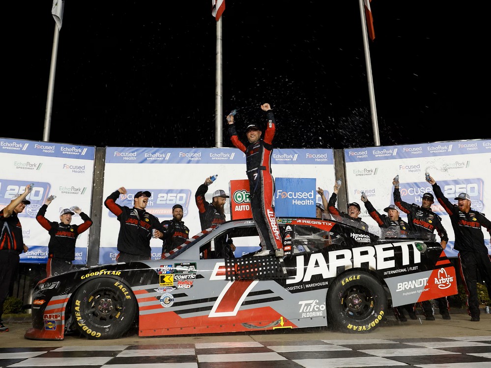 2026 Justin Allgaier #7 Jarrett - Atlanta Win / Raced 1/24 Diecast