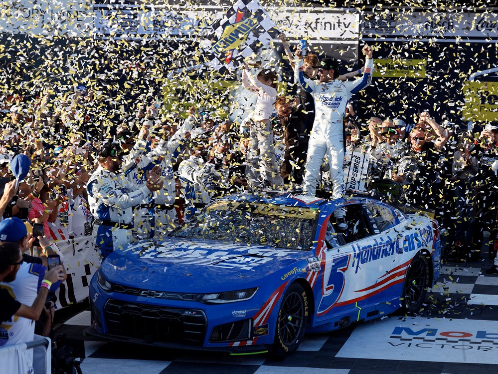 2026 Kyle Larson #5 HendrickCars.com - Talladega Win / Raced 1/24 Diecast
