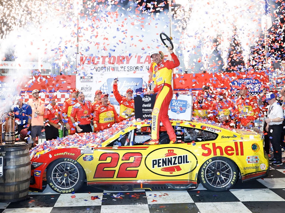 2026 Joey Logano #22 Shell-Pennzoil - North Wilkesboro Win / Raced 1/24 Diecast