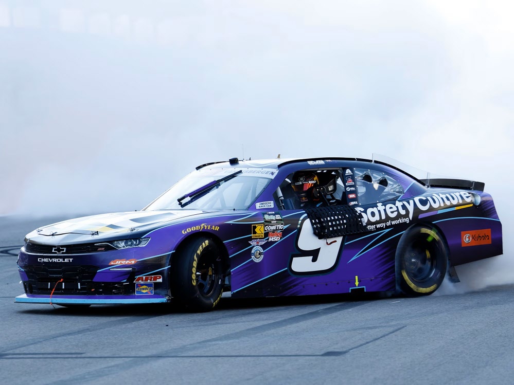 2026 Shane Van Gisbergen #9 SafetyCulture - COTA Win / Raced 1/24 Diecast