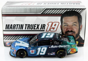 2020 Martin Truex Jr #19 Auto-Owners / Sherry Strong 1/24 Diecast