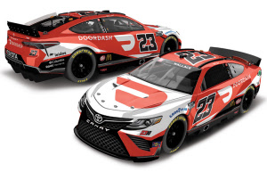 2022-bubba-wallace-door-2_20250604174944