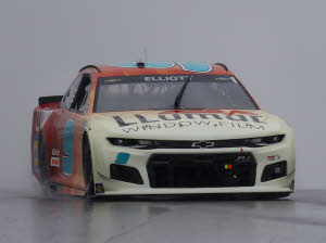 2021 Chase Elliott #9 LLumar - COTA Win / Raced 1/24 Diecast