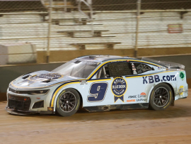 2022 Chase Elliott #9 Kelley Blue Book - Bristol Dirt / Raced 1/24 Diecast