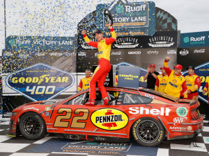 22-logano-darlington-win_20250604175107