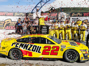 22-logano-las-vegas-win_20250604175217