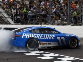 2025 Denny Hamlin #11 Progressive - Martinsville Win / Raced 1/24 Diecast