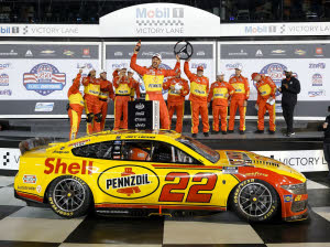 2026 Joey Logano #22 Shell-Pennzoil - Daytona Duel Win / Raced 1/24 Diecast